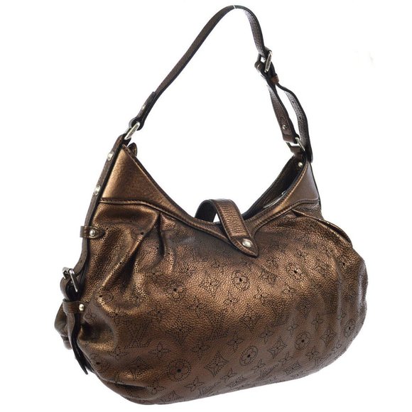 LOUIS VUITTON XS MORDRE MONOGRAM MAHINA - Picture 3 of 15